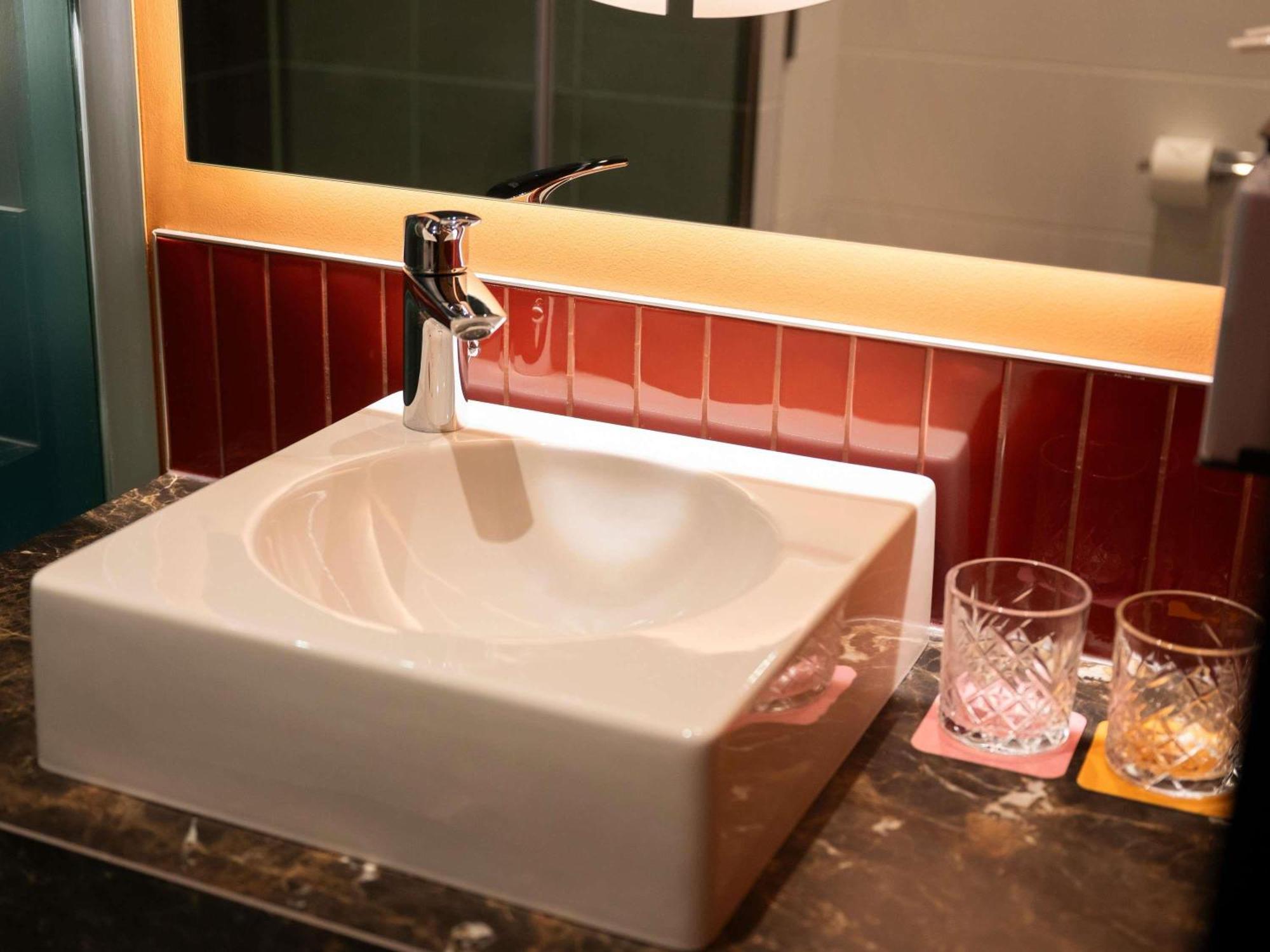 Tribe - Opened December 2025 4* Den Haag